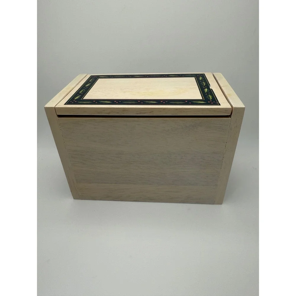 N/A charming wooden